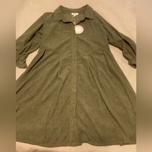 NWT! Umgee cordouroy button front western dress in olive green. Size small.